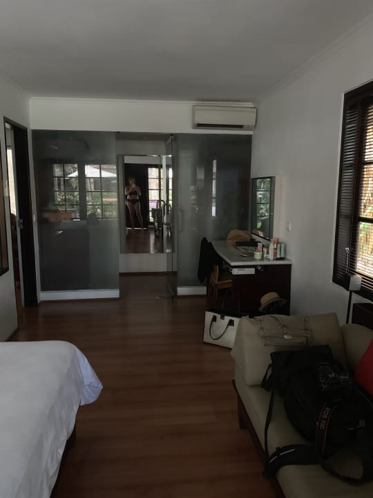 Zimmer Segara Village Hotel