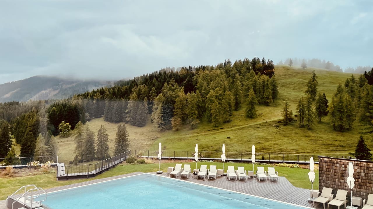 Ausblick Almwellness Hotel Pierer