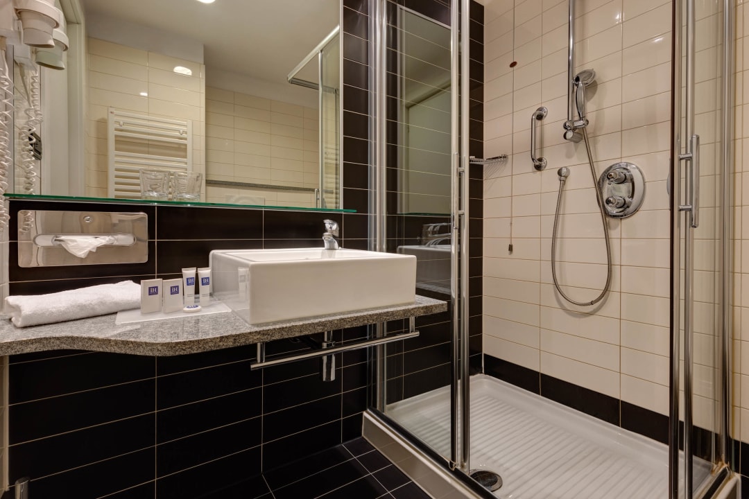 Zimmer iH Hotels Roma Z3