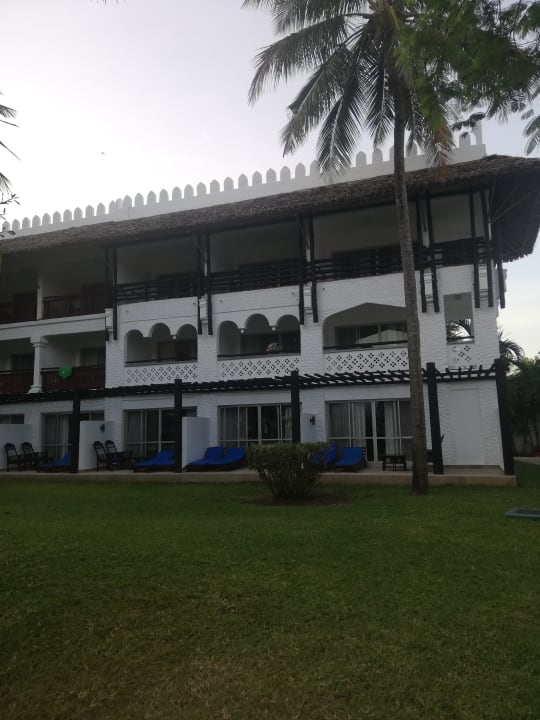Außenansicht Hotel Southern Palms Beach Resort