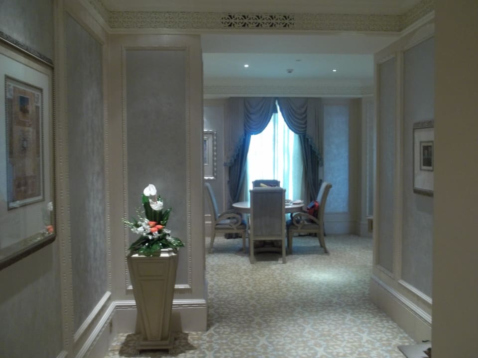 Khaleej Deluxe Suite Emirates Palace Mandarin Oriental