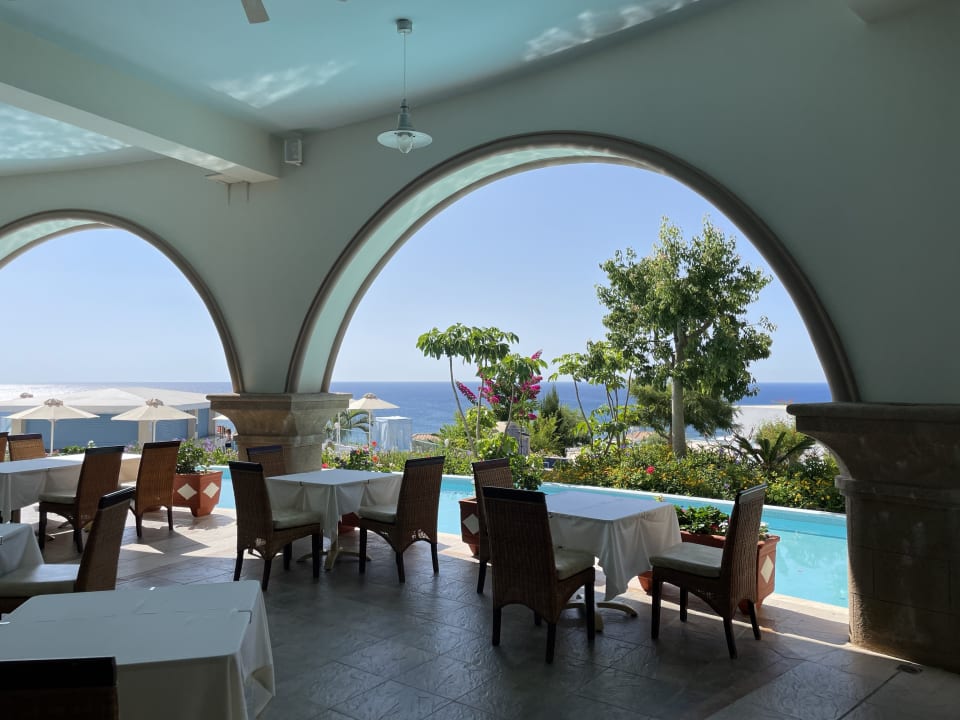 Gastro Atrium Prestige Thalasso Spa Resort & Villas