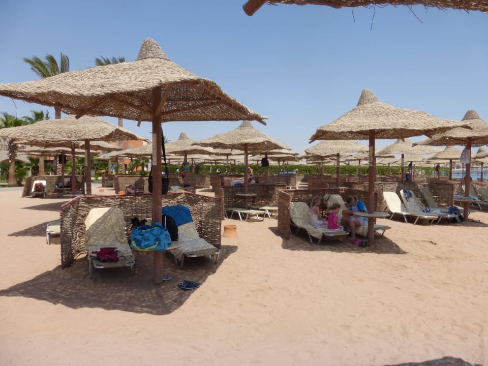 Strand der JAZ-Hotels Jaz Makadi Oasis Resort