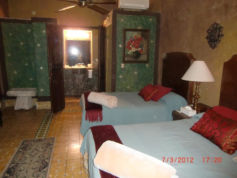 Jedes Zimmer ist völlig anders gestaltet Hotel Torres del Fuerte