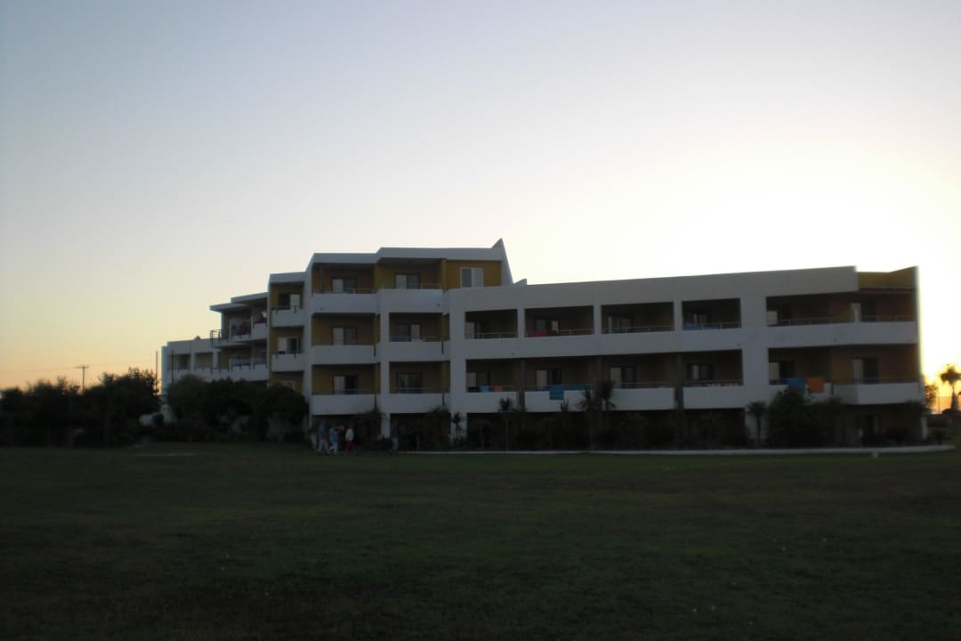 Hotel von der Landseite Hotel Kos Palace