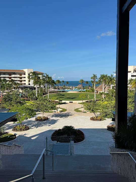 Lobby Dreams Playa Mujeres Golf & Spa Resort