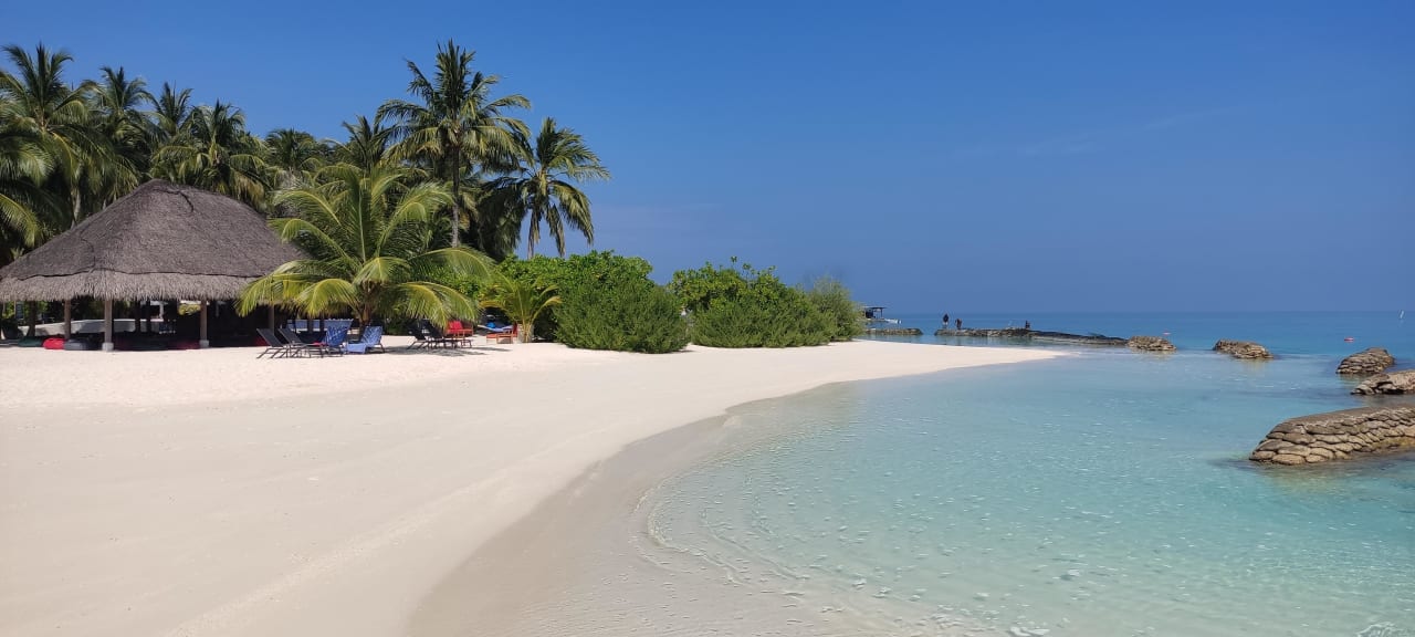 Strand Kuramathi Maldives