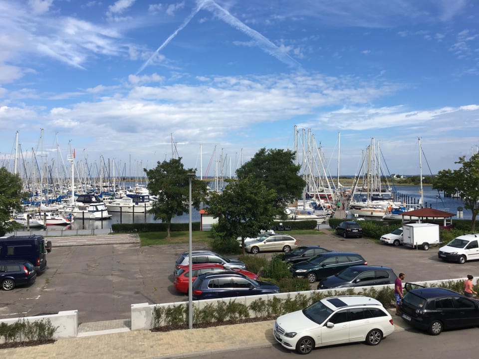 Ausblick Hafenhotel Meereszeiten
