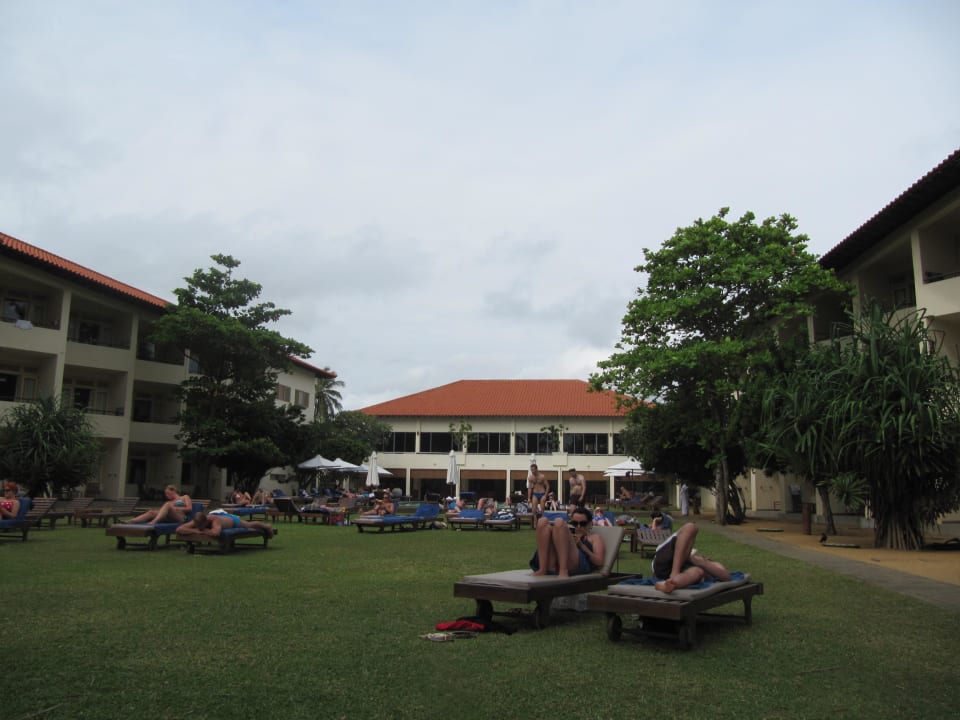 Blick aufs Hotel Mermaid Hotel & Club