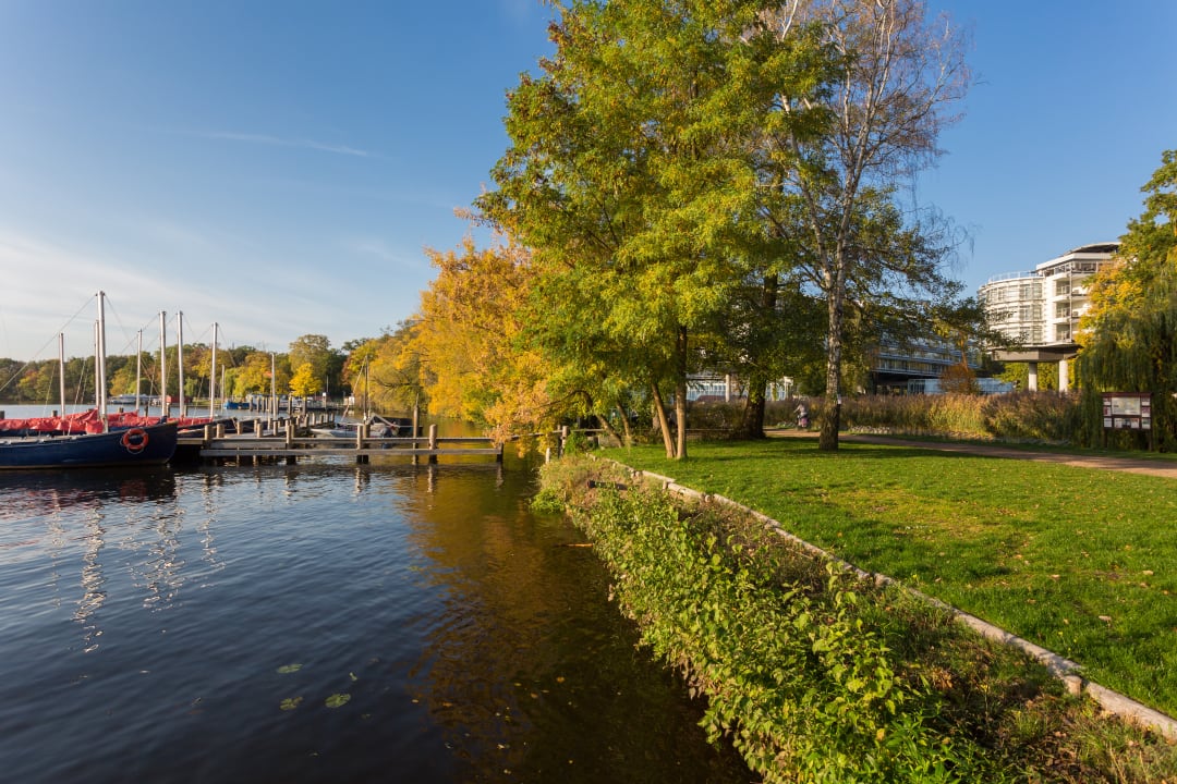 Außenansicht Kongresshotel Potsdam am Templiner See