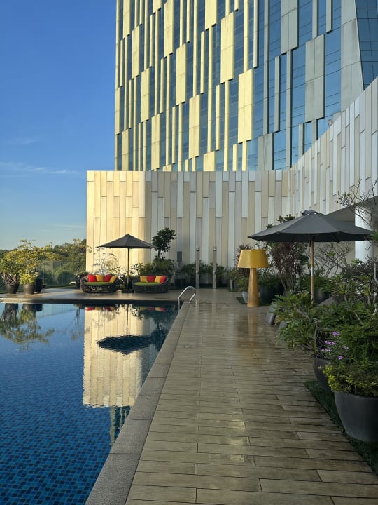 Pool Le Meridien Putrajaya