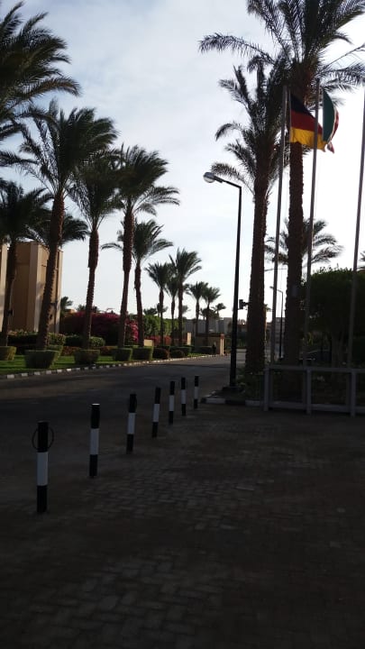 Weg zum Strand Marina Resort Port Ghalib, a member of Radisson Individuals