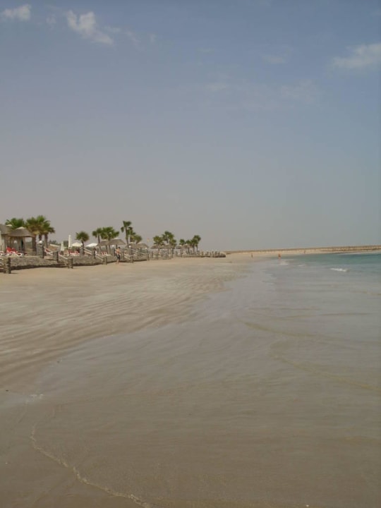 Ebbe  The Cove Rotana Resort