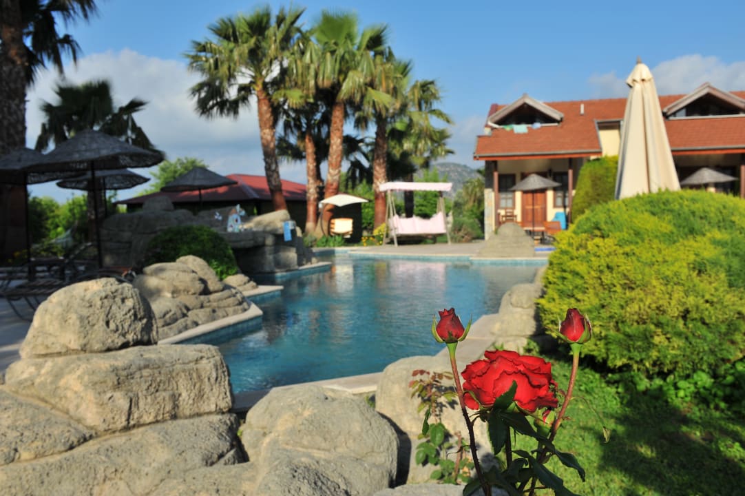 Pool Grenadine Lodge