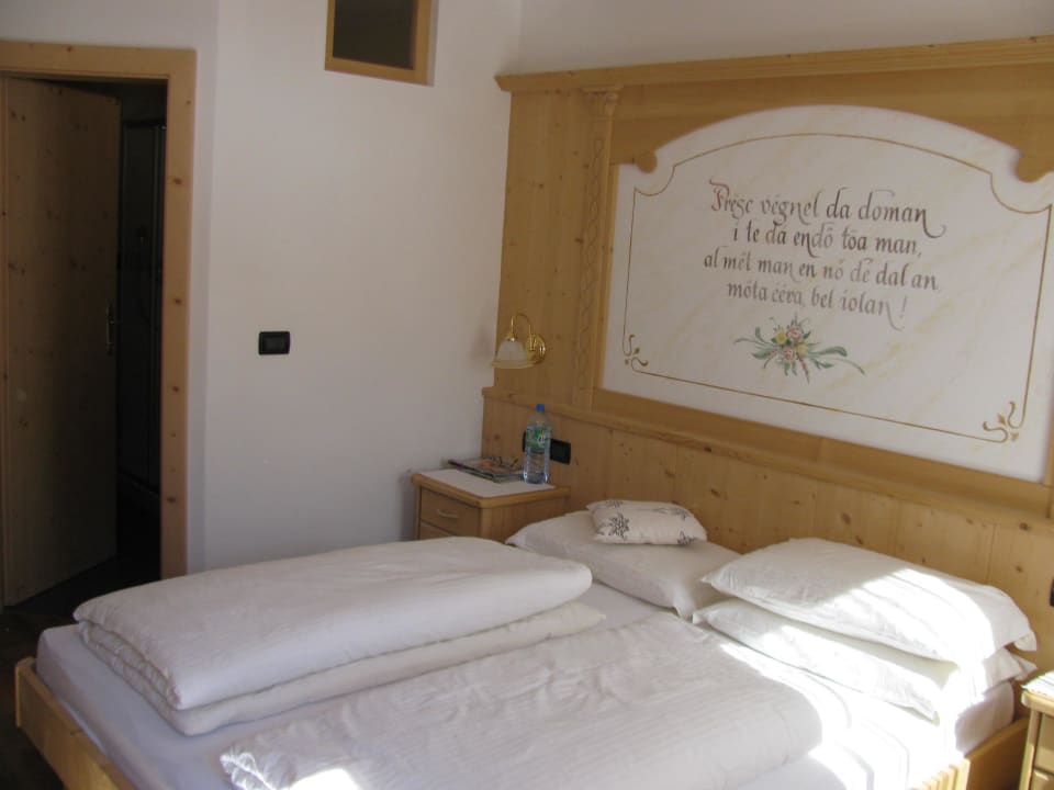 Blick zum Flur Gasthof La Bronta