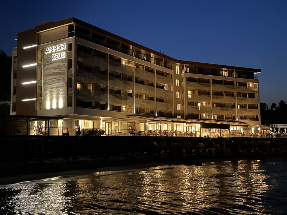 Außenansicht Ammon Zeus Luxury Beach Hotel