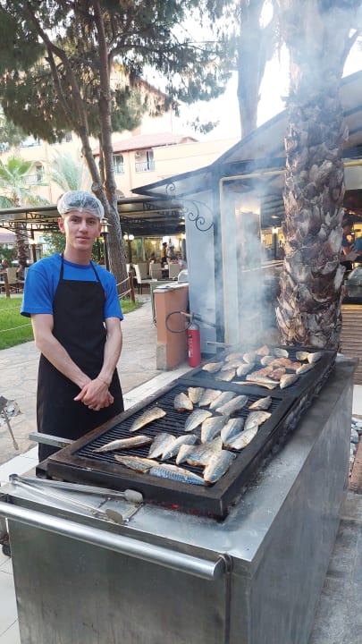 Gastro Club Turtas Beach Hotel