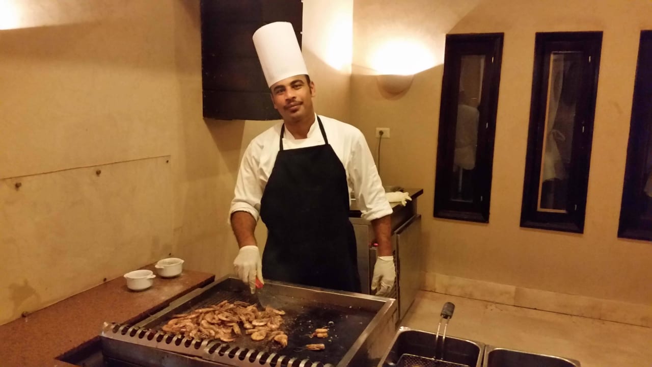 Essen Jaz Makadina