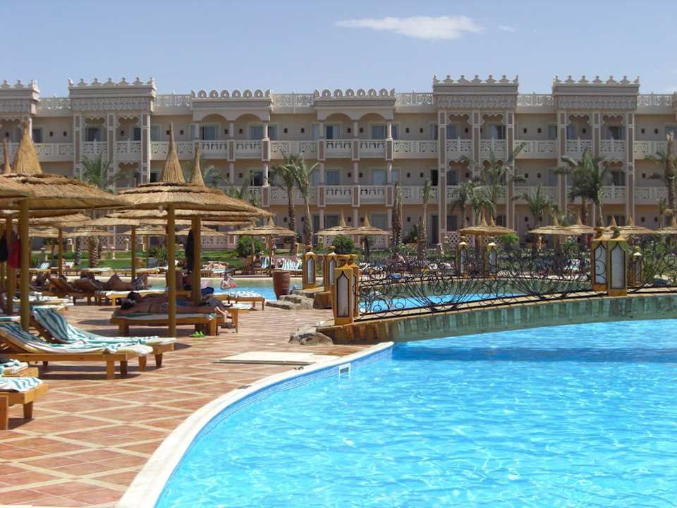 Hauptpool Pickalbatros Palace Resort