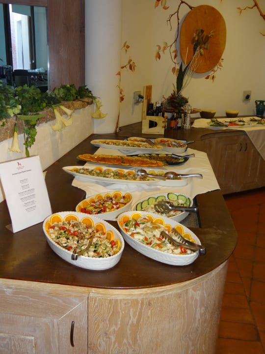 Fischbuffet Appartments Baia Caddinas Clubresidence