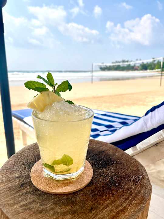 Gastro Smeralda Beach Hotel Dikwella