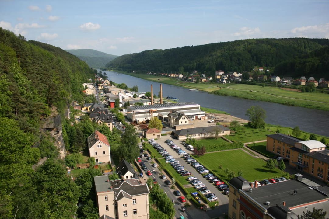 Blick vom Aufzug in Richtung Tschechien Parkhotel Bad Schandau