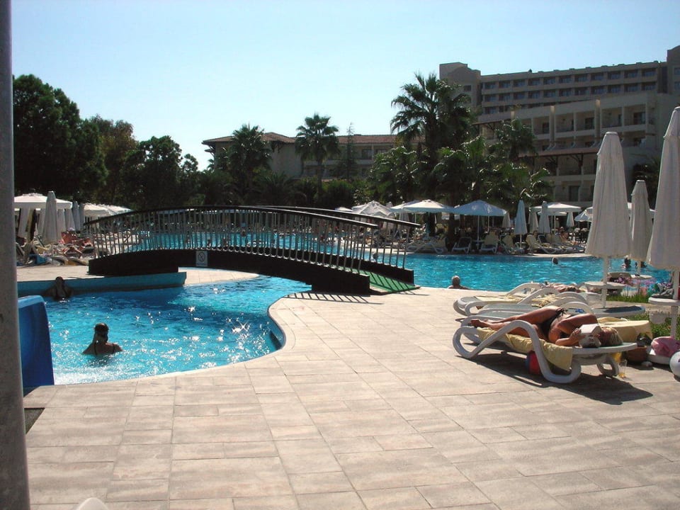 Poolanlage Barut Hemera