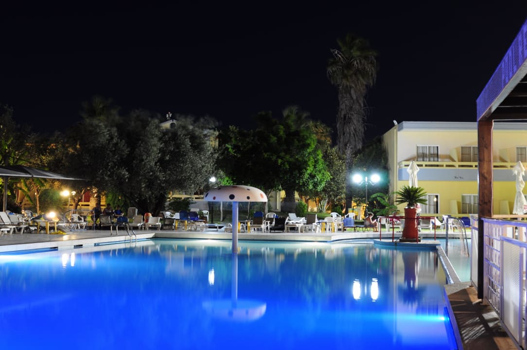 Pool Hotel Golden Odyssey