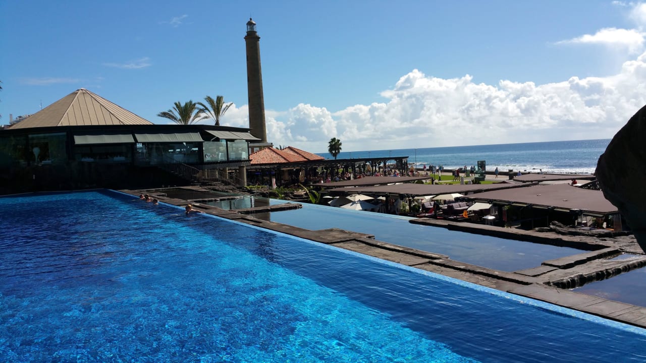 Ausblick auf Faro & Meer Lopesan Costa Meloneras, Resort & Spa