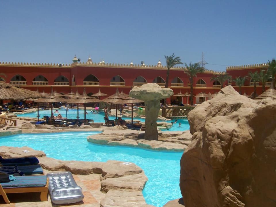 Basen animatorów  Pickalbatros Alf Leila Wa Leila Resort - Neverland Hurghada