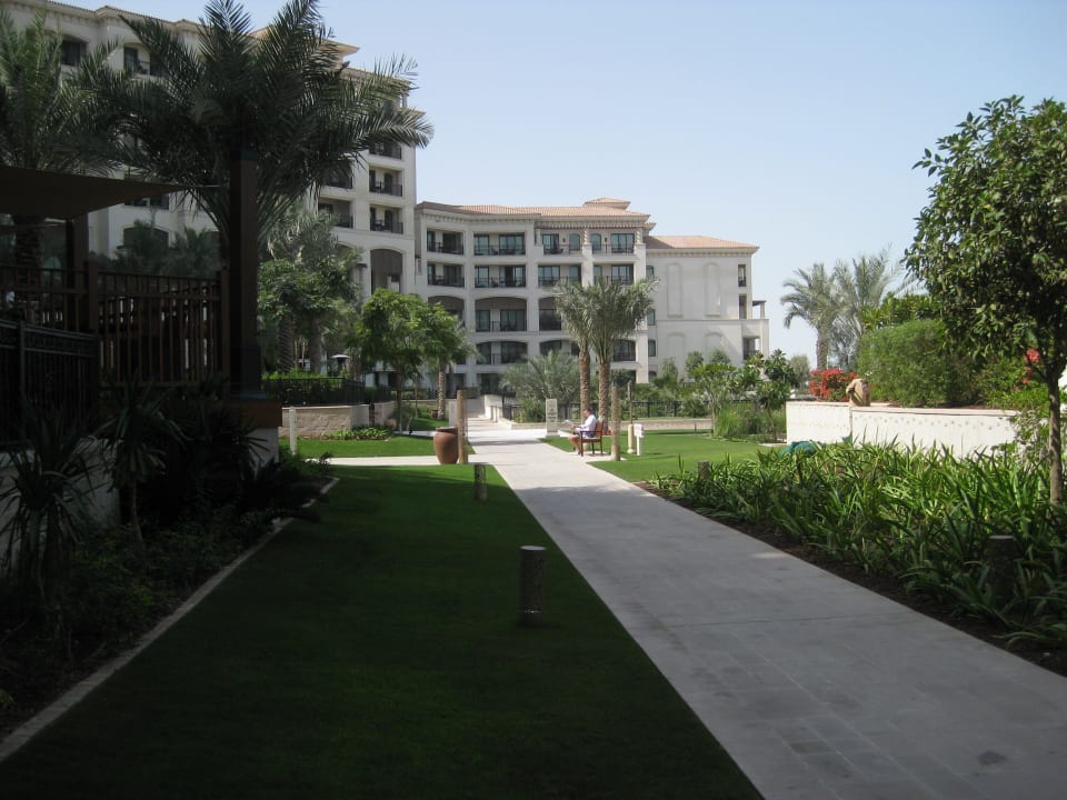 Gartenanlage The St. Regis Saadiyat Island Resort, Abu Dhabi