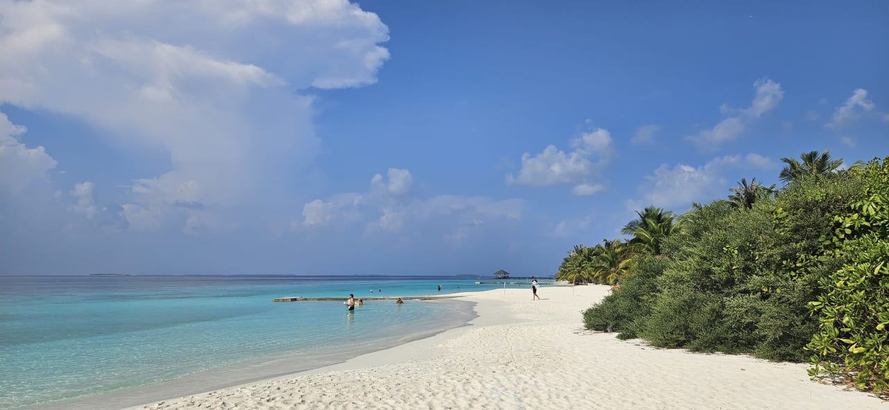 Strand Adaaran Select Meedhupparu Island Resort - Premium All Inclusive