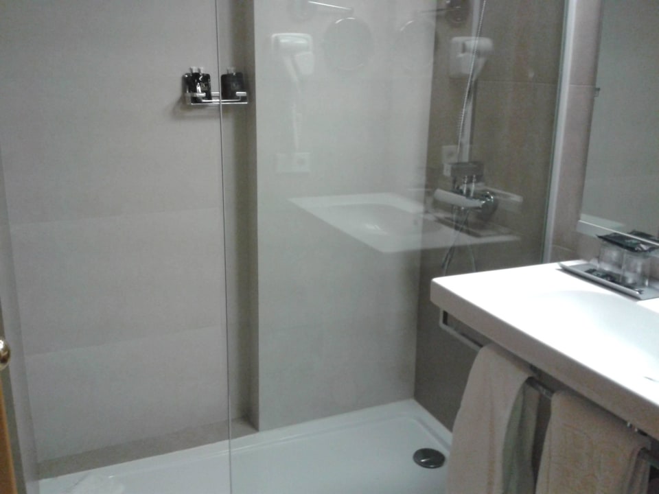 Bodengleiche Dusche BG Hotel Caballero