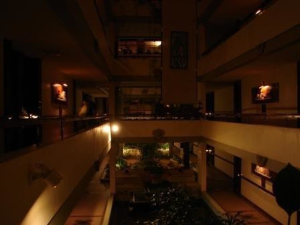 Haus 4 bei Nacht Paradisus by Melia Bali