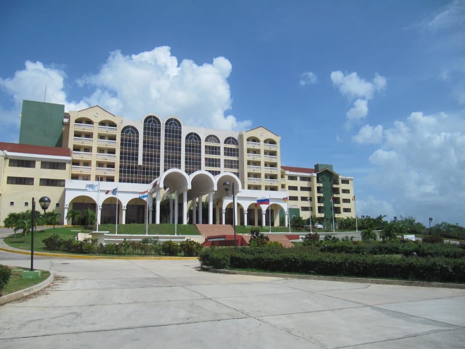 Hotelzufahrt Valentin Quinta Avenida Habana