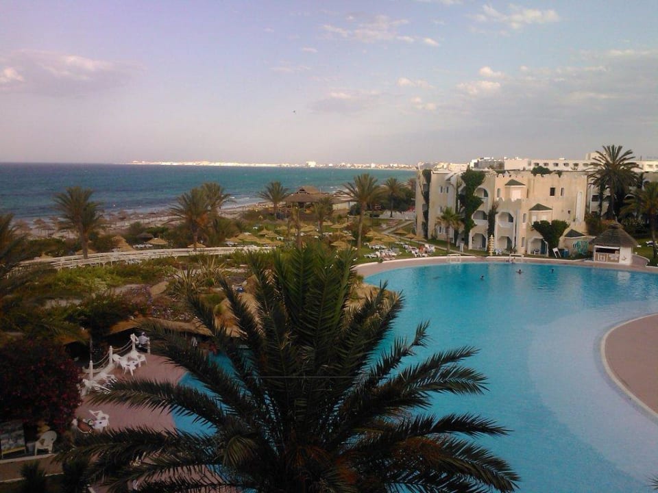 Meer und Poolblick Mahdia Beach & Aquapark