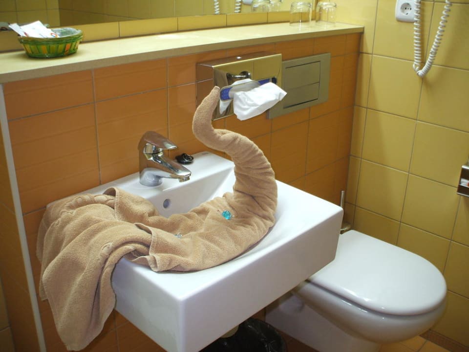 Gepflegtes Badezimmer SBH Hotel Taro Beach