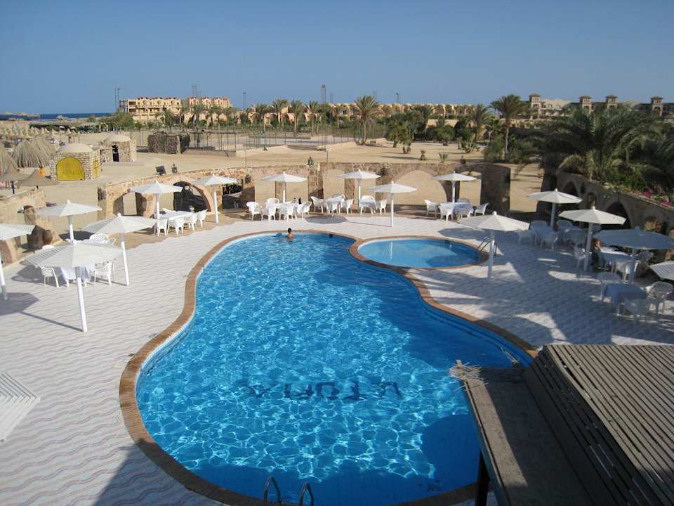 Pool Utopia Beach Club