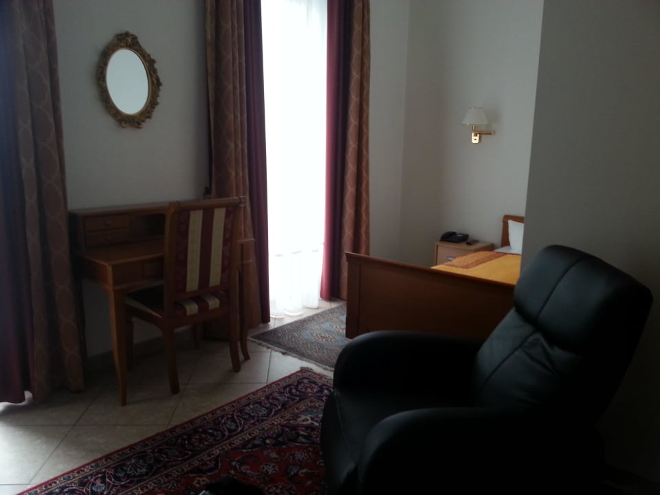 Zimmer Das weisse Hotel an der Elbchaussee