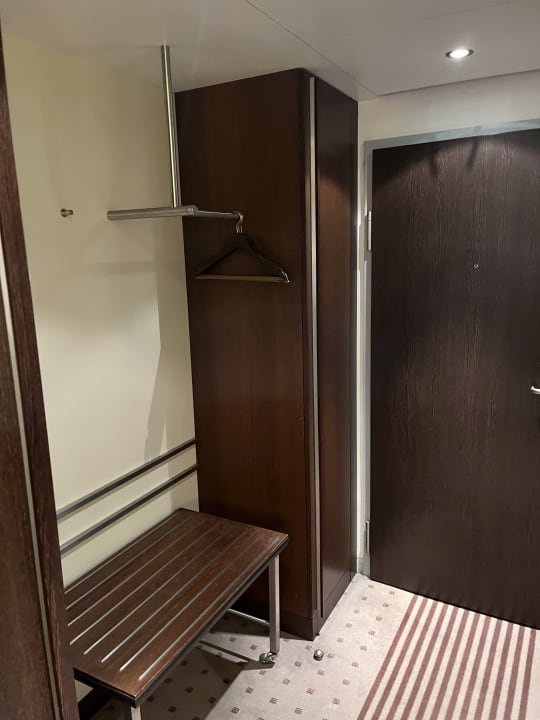 Zimmer Essential by Dorint Frankfurt-Niederrad