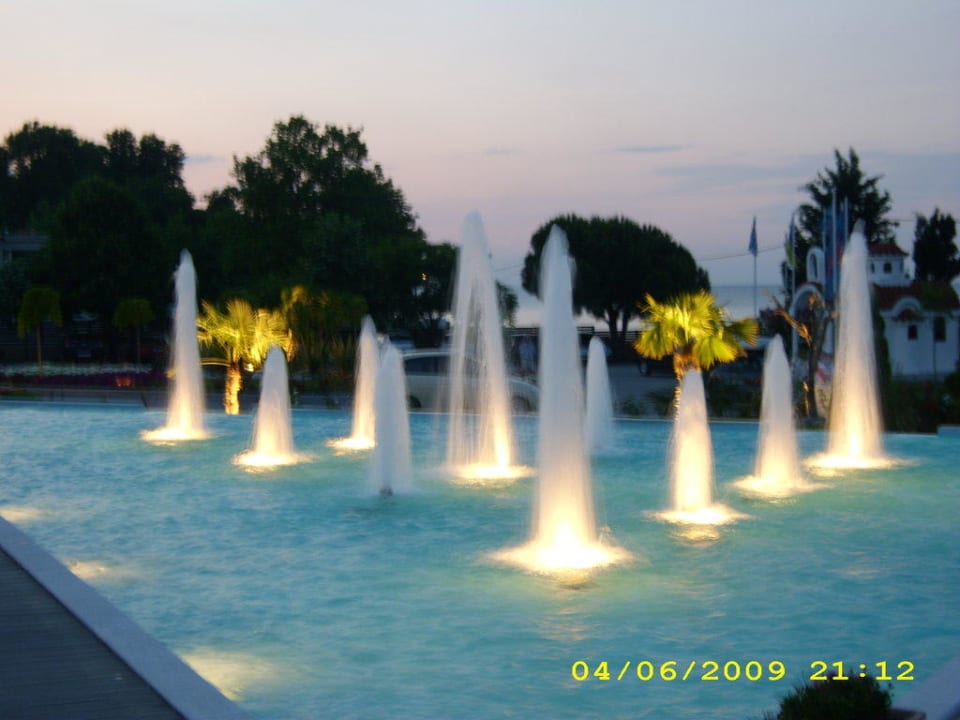 Wasserspiele alltoura Club Hotel Poseidon Palace