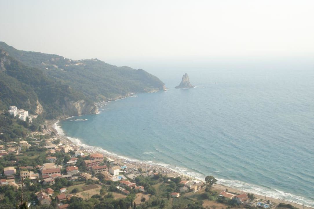 Blick auf den Ort Agios Gordis Studios & Appartements Belvedere