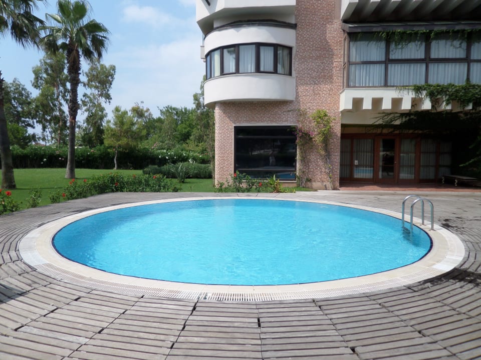 Suite mit privaten Pool  Limak Limra Hotel & Resort