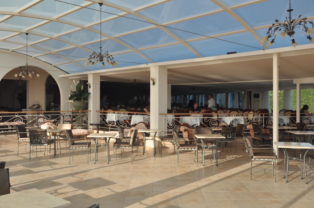 Restauracja hotelowa CNic Paleo Art Nouveau Hotel
