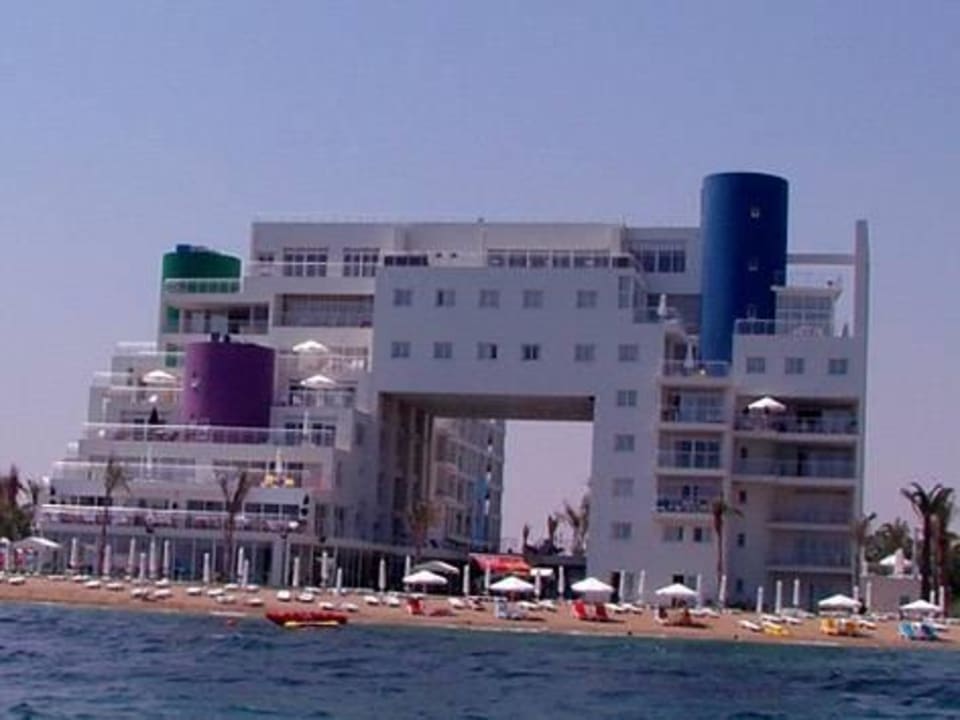 The Hotel and beach Sky Venus Beach Hotel & Residence