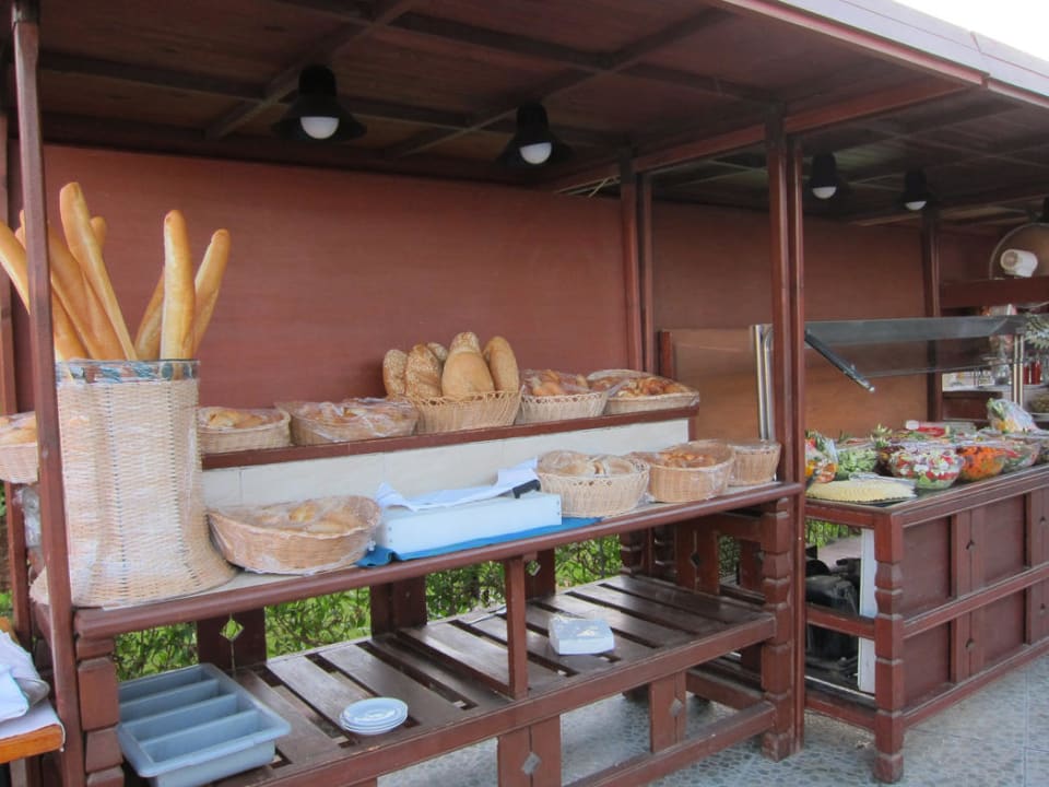 Buffet Arabia Azur Resort