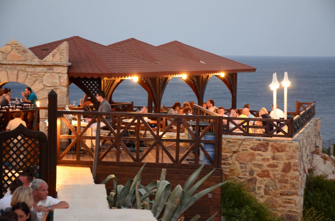 Romantisch essen Hotel Kalithea Horizon Royal