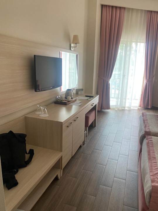 Zimmer Can Garden Resort