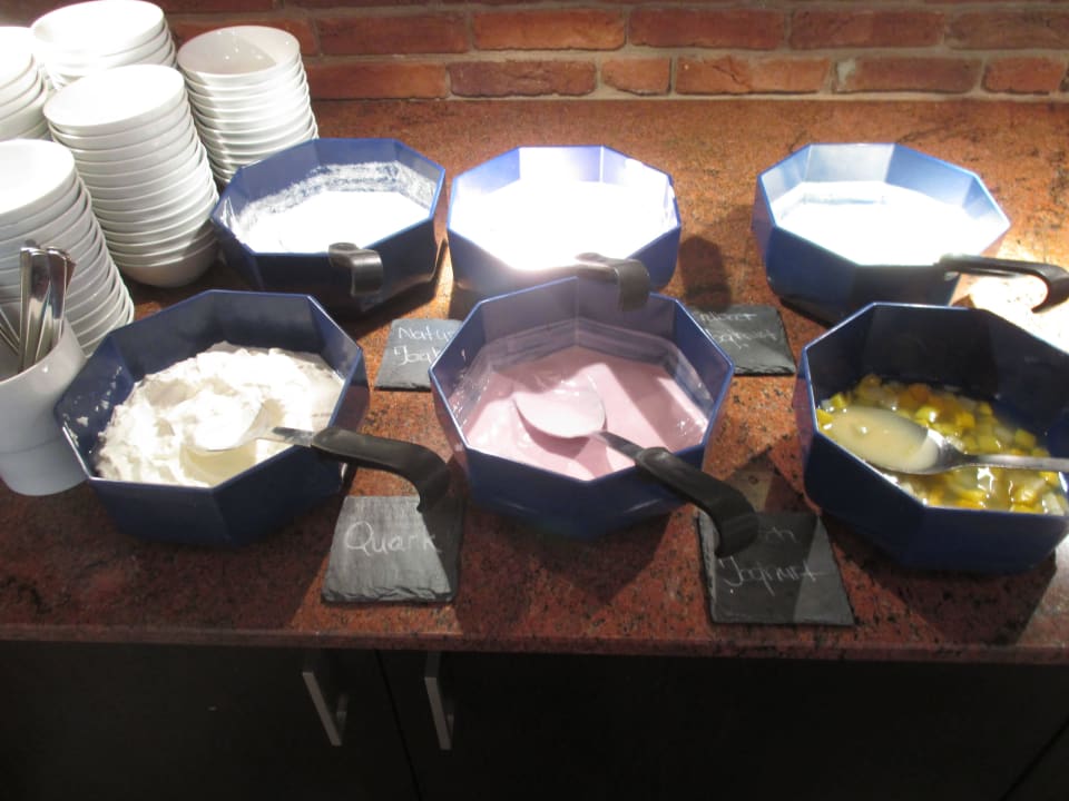 Teile des Frühstücksbuffets Panoramic - Ihr Apartmenthotel im Harz