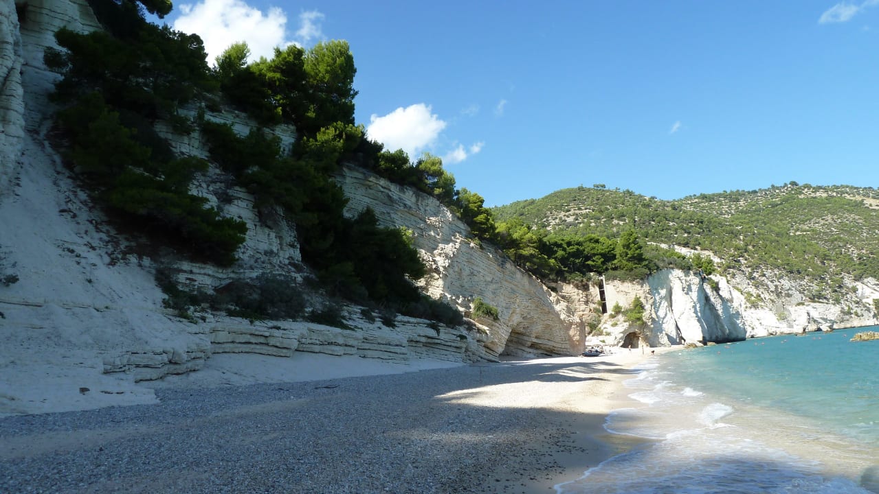 Baia Dei Faraglioni Beach Resort Hotel Baia dei Faraglioni